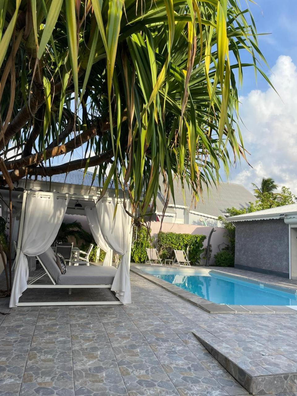 Villa Almeida A 500M De La Plage Courcelles Exterior photo